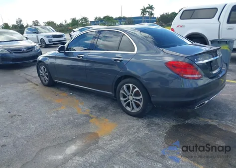 2016 Mercedes-Benz C 300 300 из США, поврежденный, VIN 55SWF4JB8GU128710